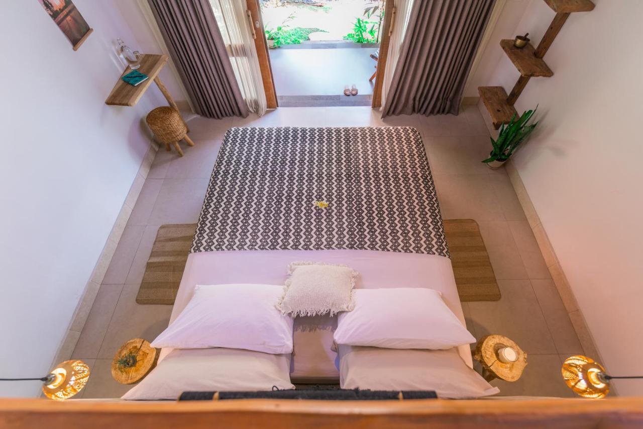 Seaside Tribe - Boutique Surf Stay & Retreat 타나롯 외부 사진