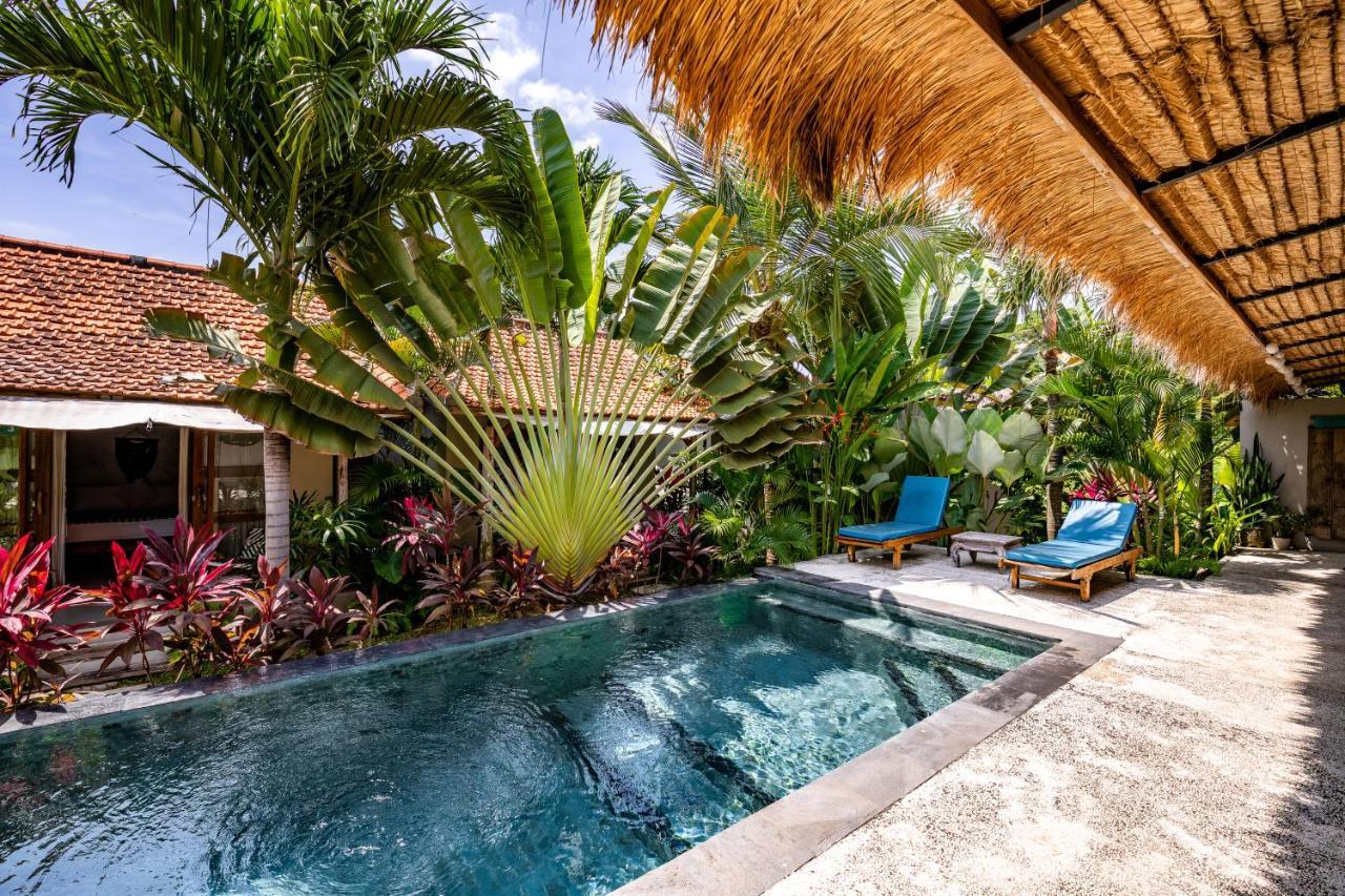 Seaside Tribe - Boutique Surf Stay & Retreat 타나롯 외부 사진