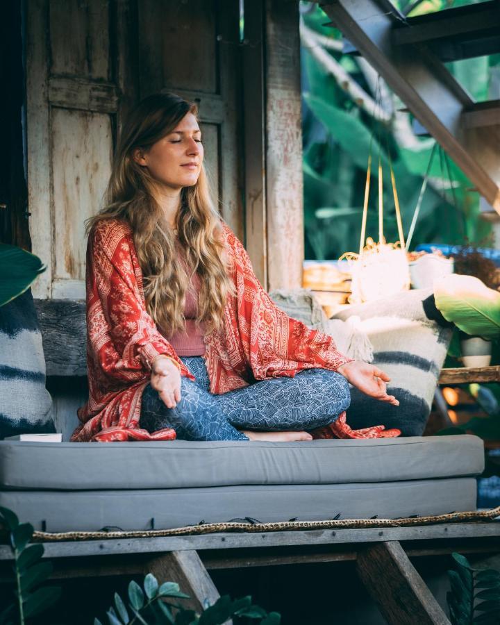 Seaside Tribe - Boutique Surf Stay & Retreat 타나롯 외부 사진