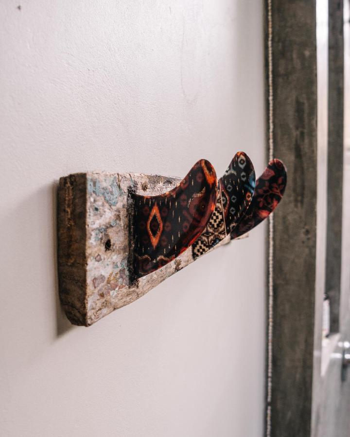 Seaside Tribe - Boutique Surf Stay & Retreat 타나롯 외부 사진