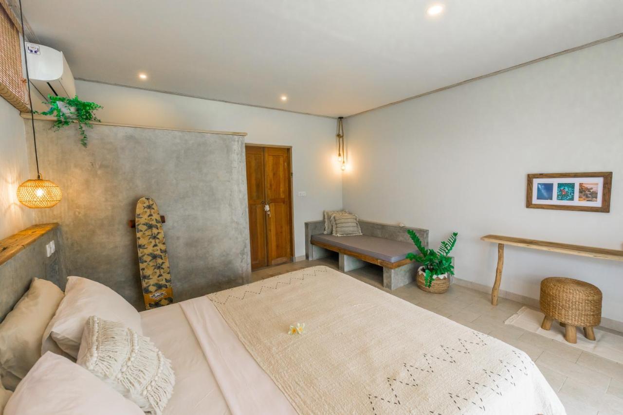 Seaside Tribe - Boutique Surf Stay & Retreat 타나롯 외부 사진